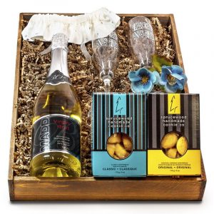 Bride and Groom Wedding Sparkling Wine Gift Set